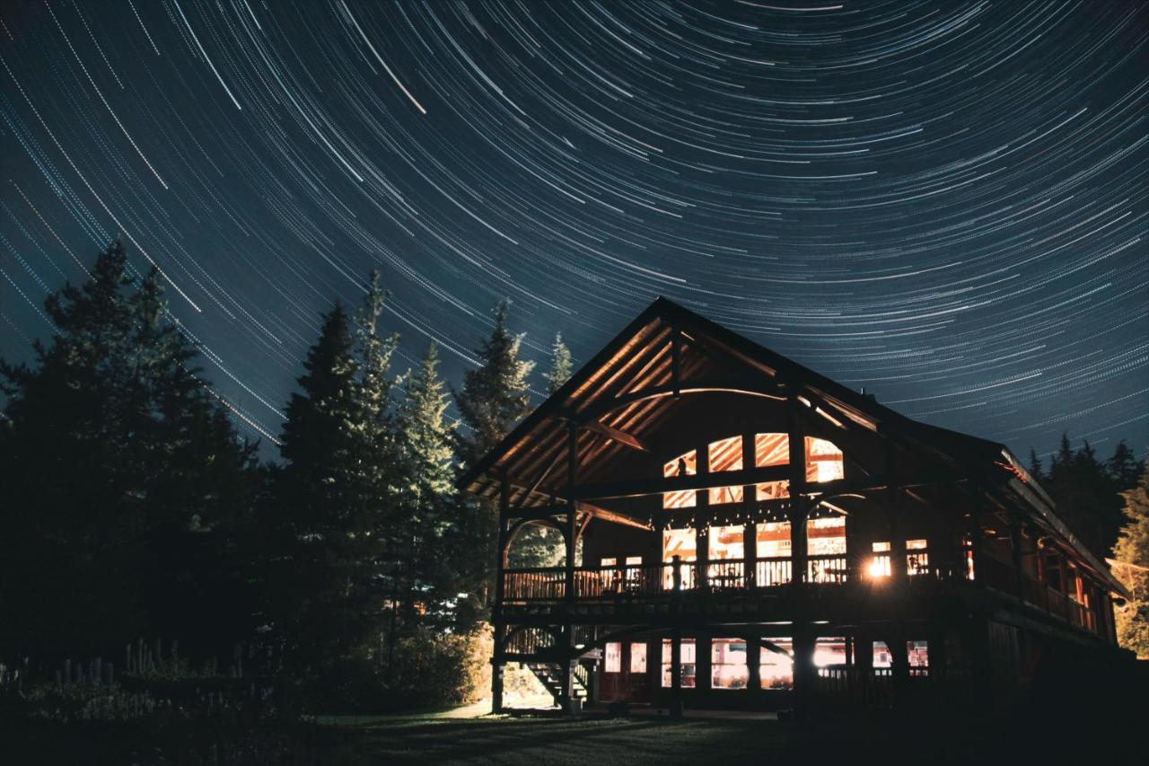 Heather Mountain Lodge Rogers Pass Exterior photo