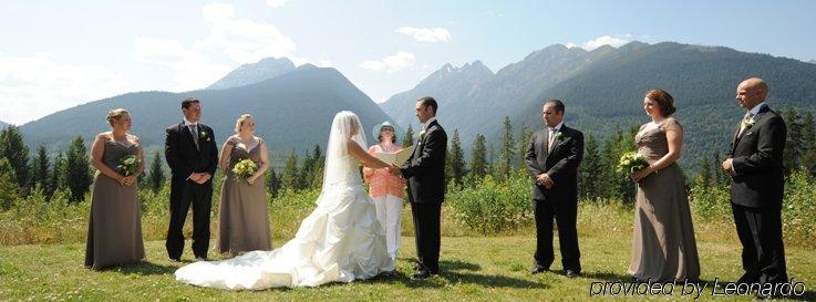 Heather Mountain Lodge Rogers Pass Exterior photo
