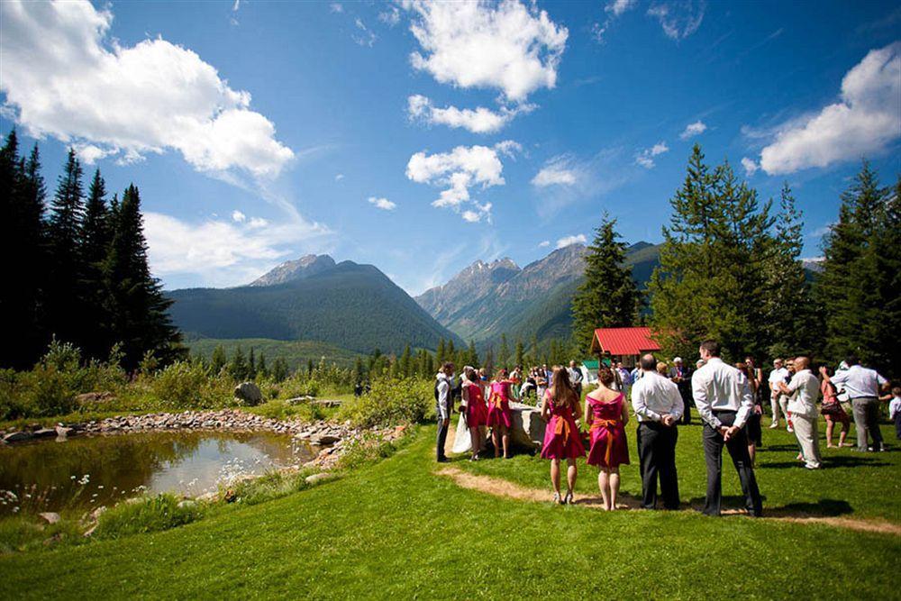 Heather Mountain Lodge Rogers Pass Exterior photo